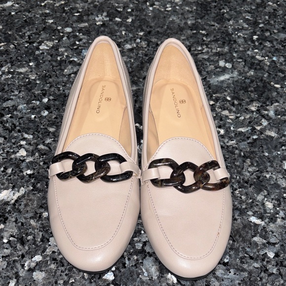 Bandolino Shoes - Bandolino Beige Loafers with Black Chain Detail